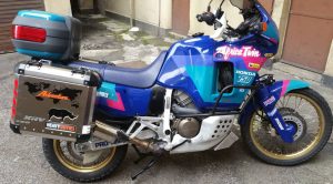 Aluminium Panniers Classic & Rhino Series - HONDA ATfrica Twin RD04 - Image 10