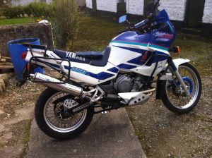 Yamaha XTZ750 Super Tenere Pannier Racks Symmetrical – Configurable Exhaust & Top Rack - Image 2