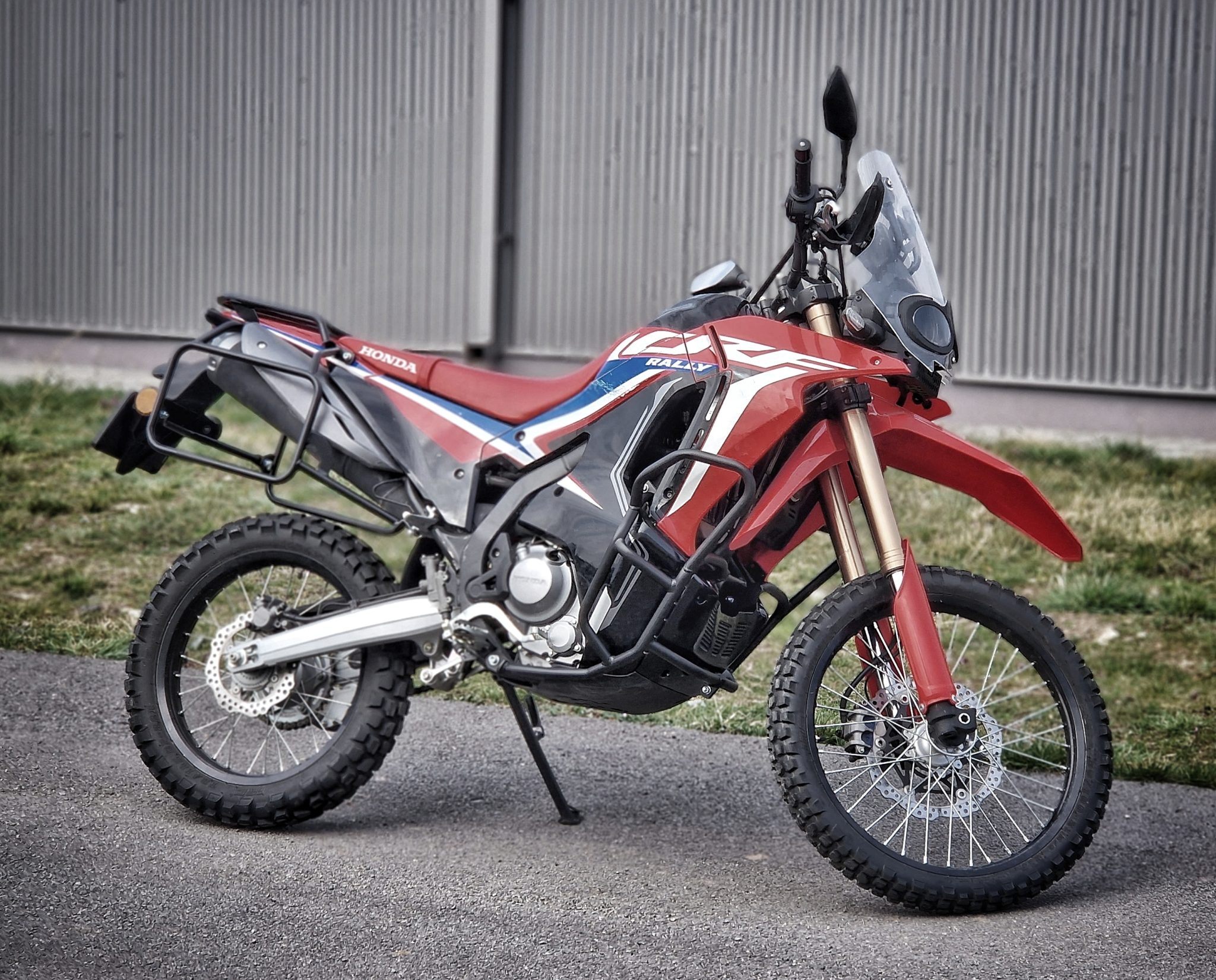 HONDA CRF 300 Rally Pannier Racks & Top Rack – Symmetrical - Image 3