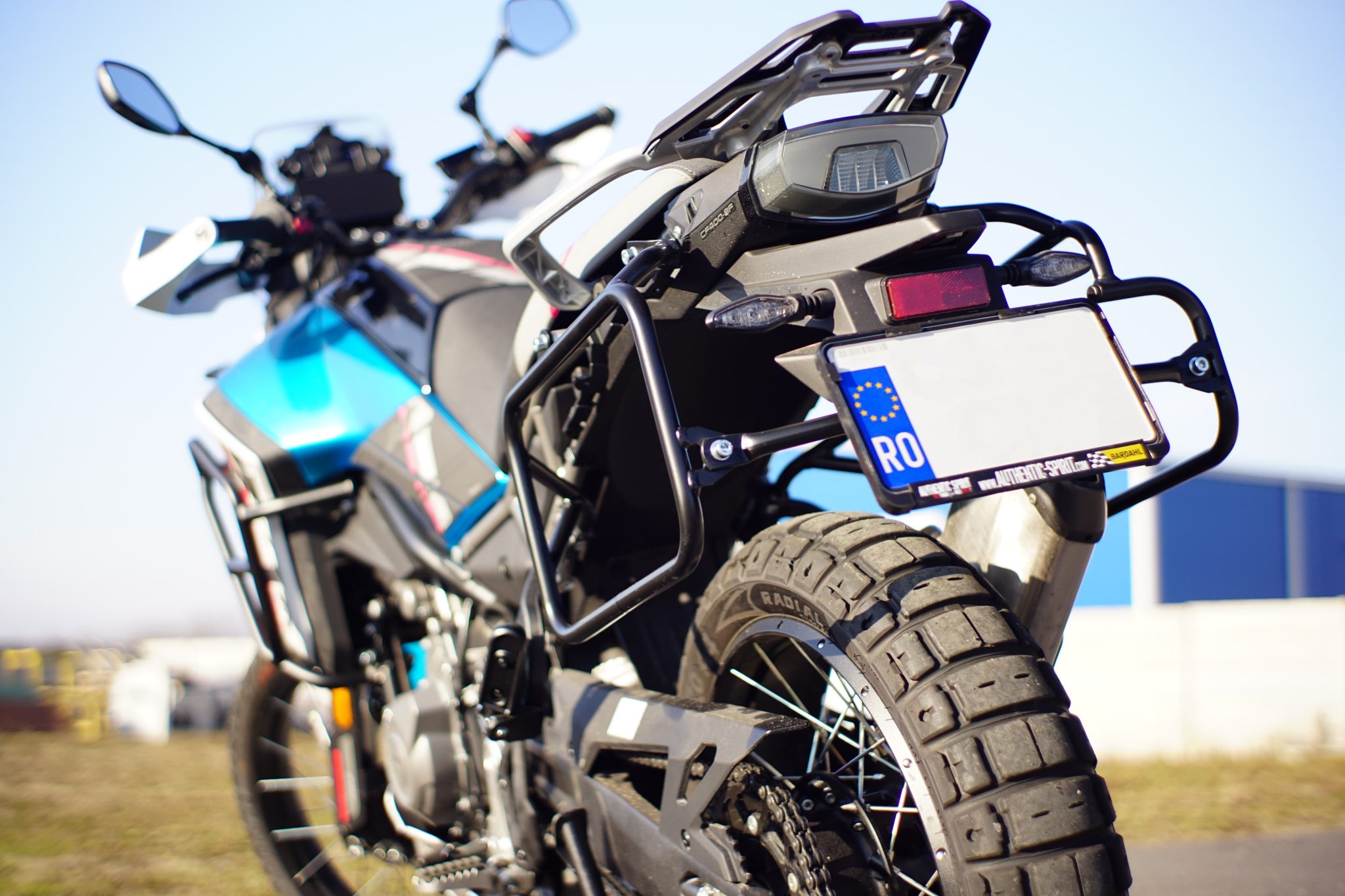 CFMOTO 450MT Pannier Racks – Asymmetrical (Exhaust Cutout) - Image 5