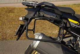 Suzuki V-Strom 1050 Pannier Racks – Asymmetrical (Exhaust Cutout) - Image 3